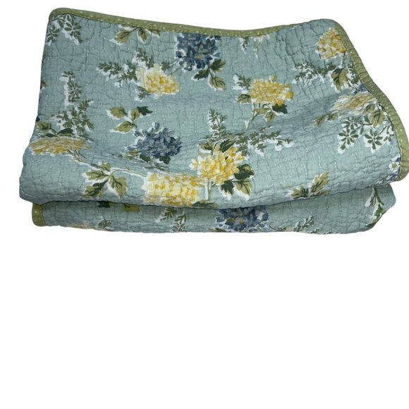 Laura Ashley yellow quilted PAIR 2 standard pillow shams excellent condition - Picture 9 of 12